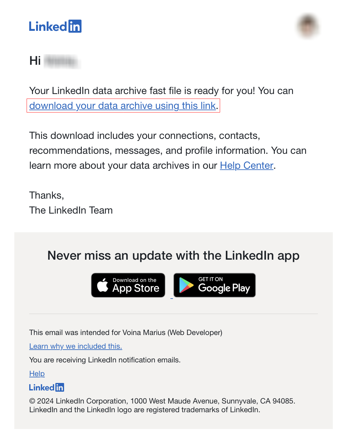 Un correo electrónico de LinkedIn que contiene un enlace para descargar el archivo de datos de tu cuenta.