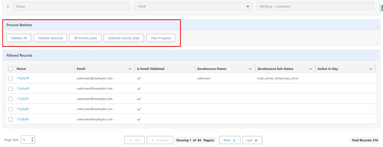 Seleccione 'Diario' para programar el lote; aparecerá un quinto campo para elegir la hora