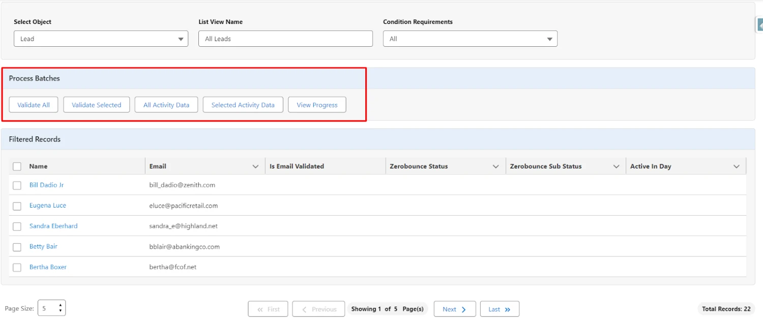 El botón Guardar recupera registros, crea una vista de lista con el nombre especificado. Ver y validar en la tabla de datos