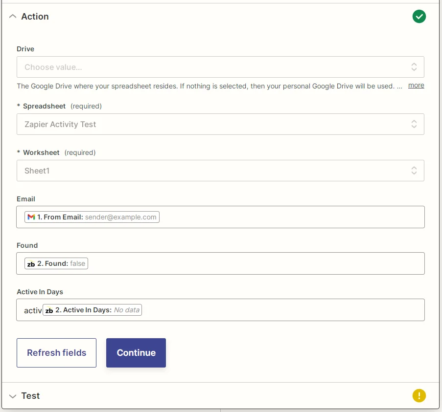Captura de pantalla que muestra cómo establecer los parámetros para la nueva fila de la hoja de cálculo usando la integración de Zapier