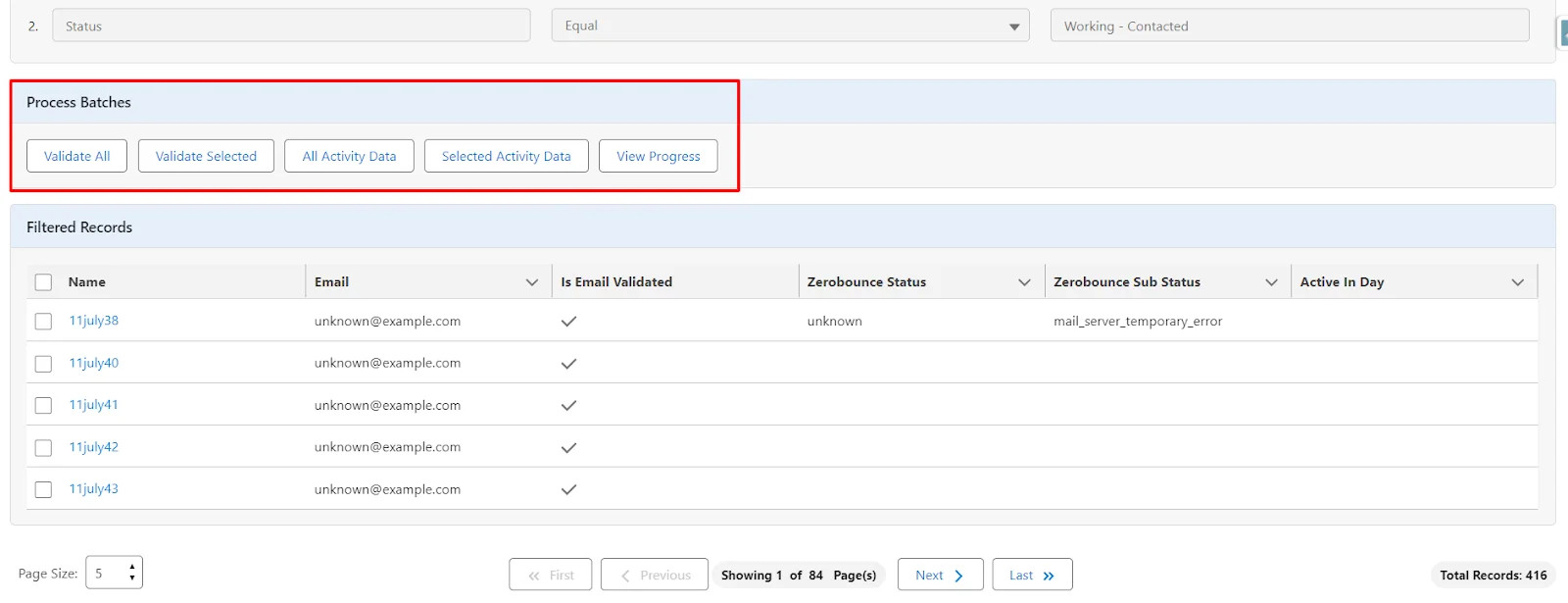 Seleccione 'Diario' para programar el lote; aparecerá un quinto campo para elegir la hora