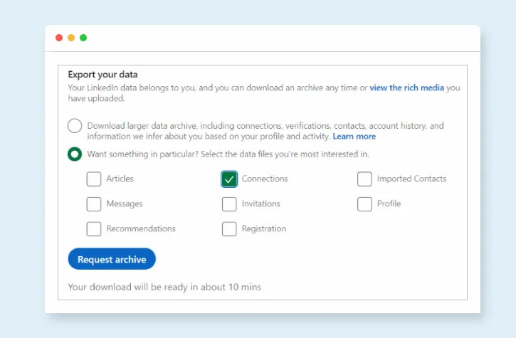 El menú de configuración de Exportar tus datos de LinkedIn con la casilla junto a "Conexiones" marcada